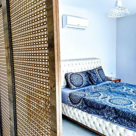 בית נופש Eucalyptus House, Vacation In *