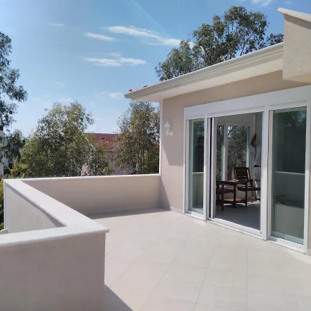 Eucalyptus House, Vacation In * באלאק